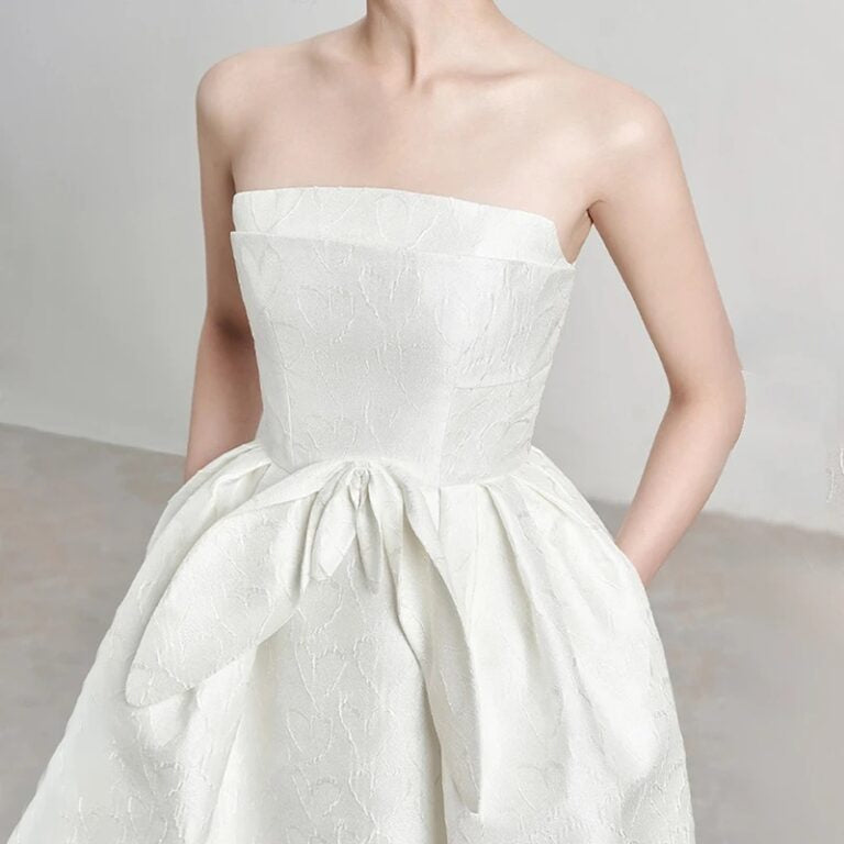 Acoldia White Gown