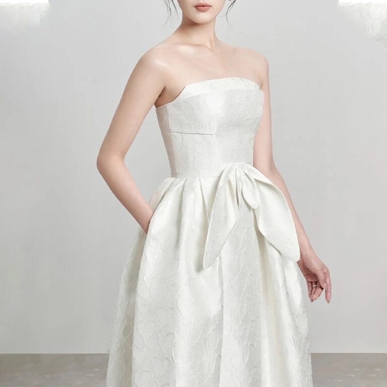 Acoldia White Gown