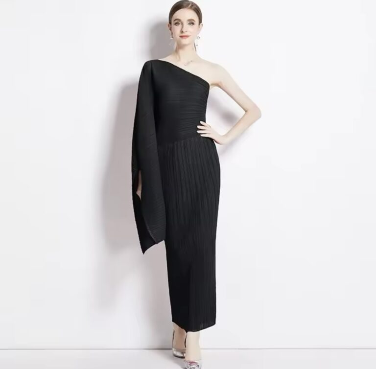Kyla Black Dress