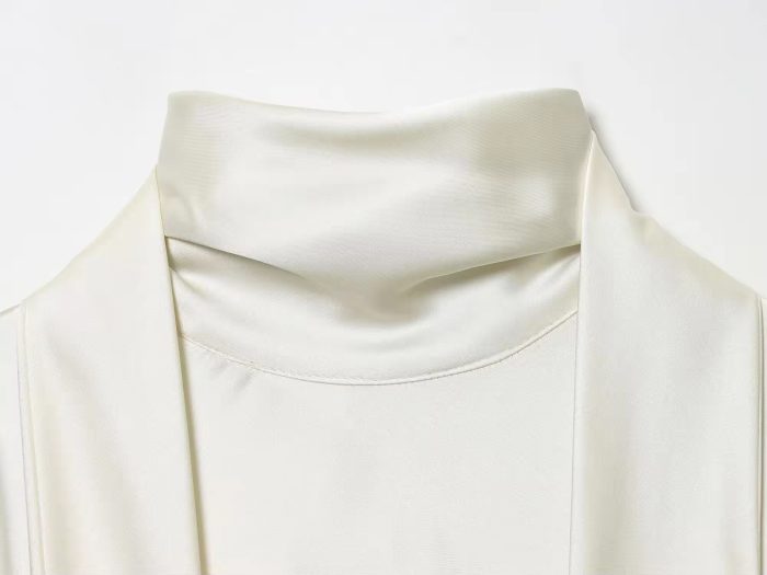 Vi Silk Blouse