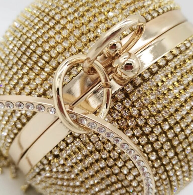 Golden Viviana Globe